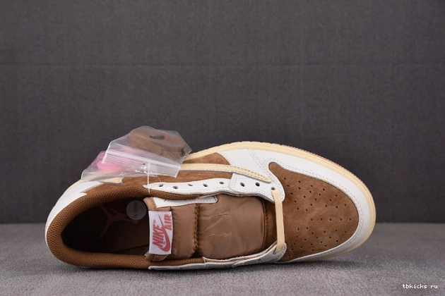 Rep TB x 1 Travis DM7866-106 Scott OG SP Low AJ 0717